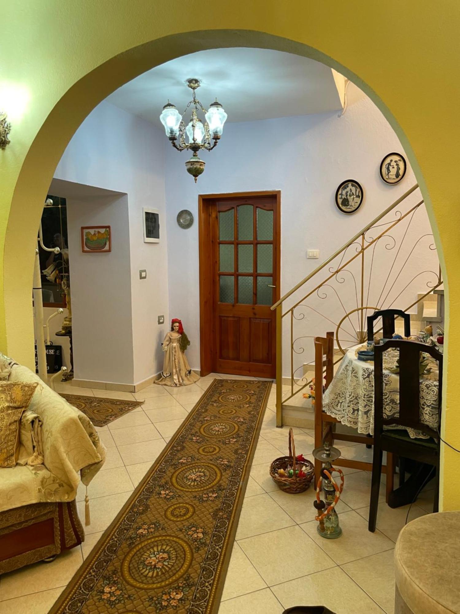 Luigi Guest House Gjirokaster Bagian luar foto